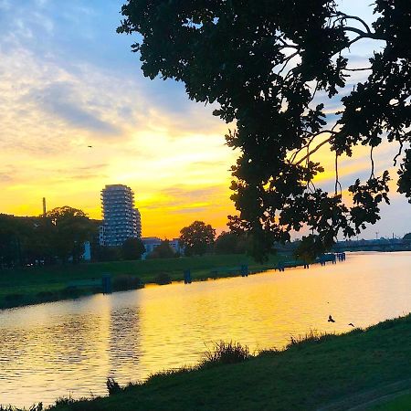Apartament Z Tarasem I Widokiem Na Odre Wroclaw Dış mekan fotoğraf