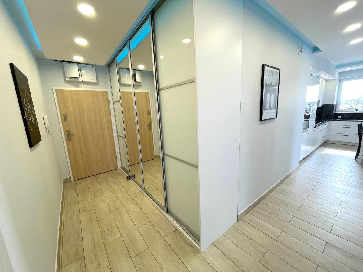 Apartament Z Tarasem I Widokiem Na Odre Wroclaw Dış mekan fotoğraf