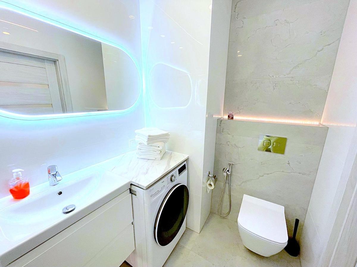 Apartament Z Tarasem I Widokiem Na Odre Wroclaw Dış mekan fotoğraf